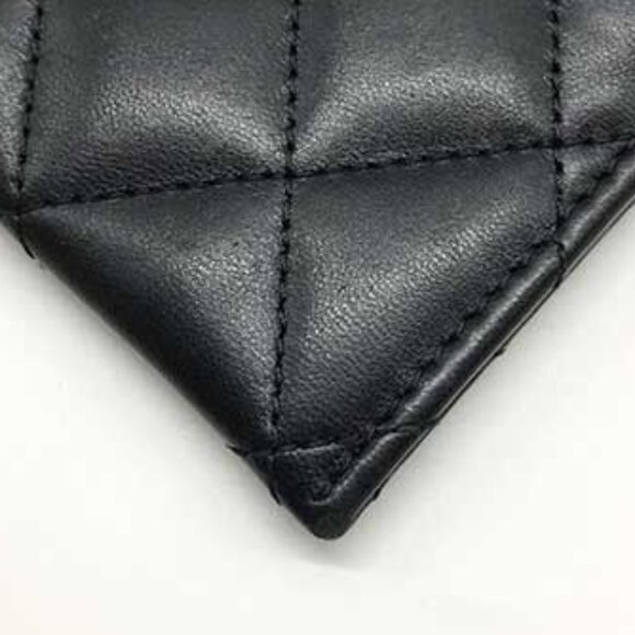 Authentic CHANEL CC Black Quilted Lambskin Leather Classic Card Holder Case Gold - Picture 7 of 7